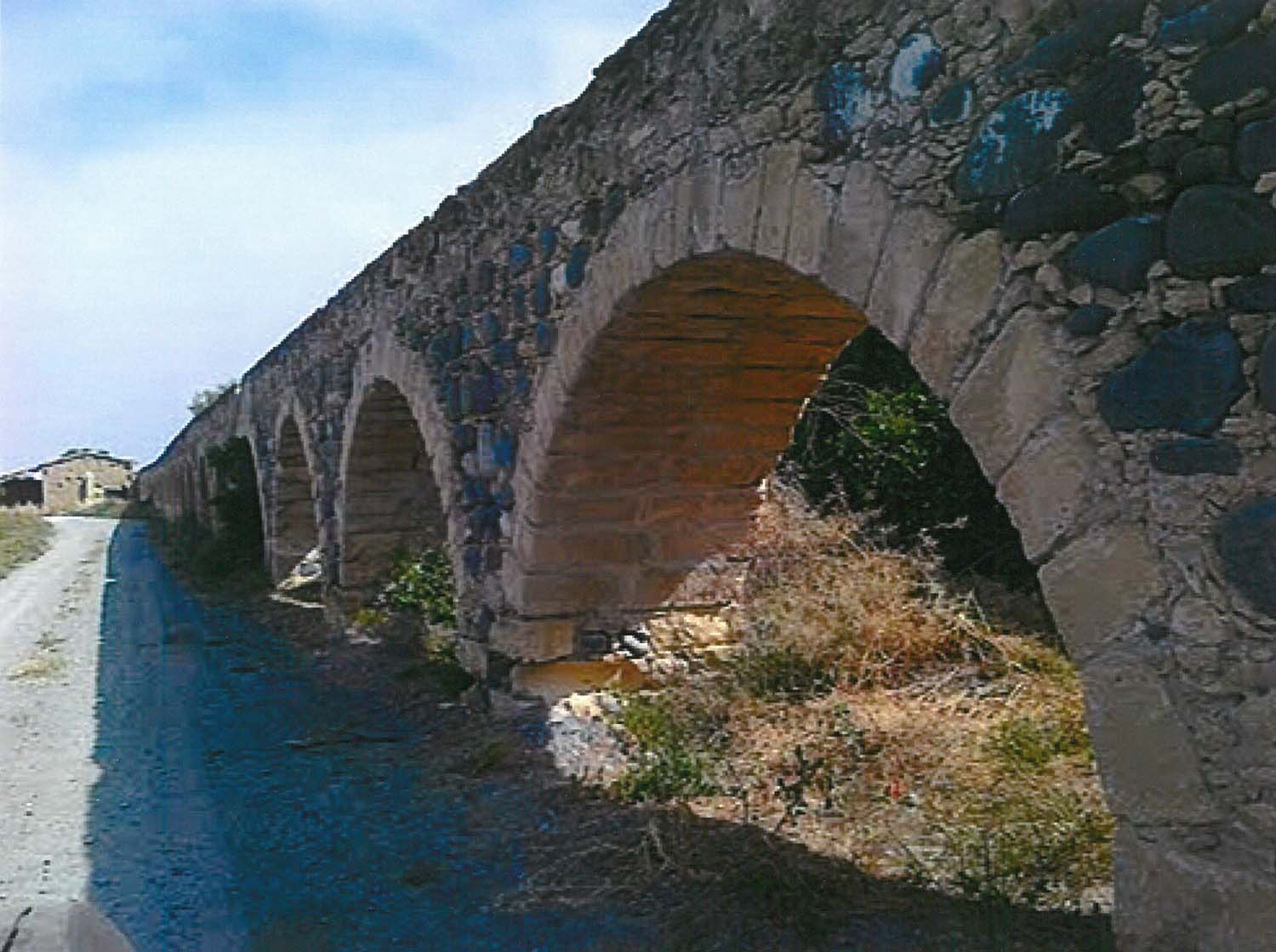 avlona_2